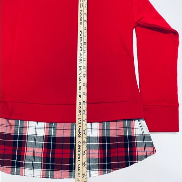 NEW- Women’s Izod Long Sleeve Tie Front 2 Fer Sweatshirt - Picture 5 of 11